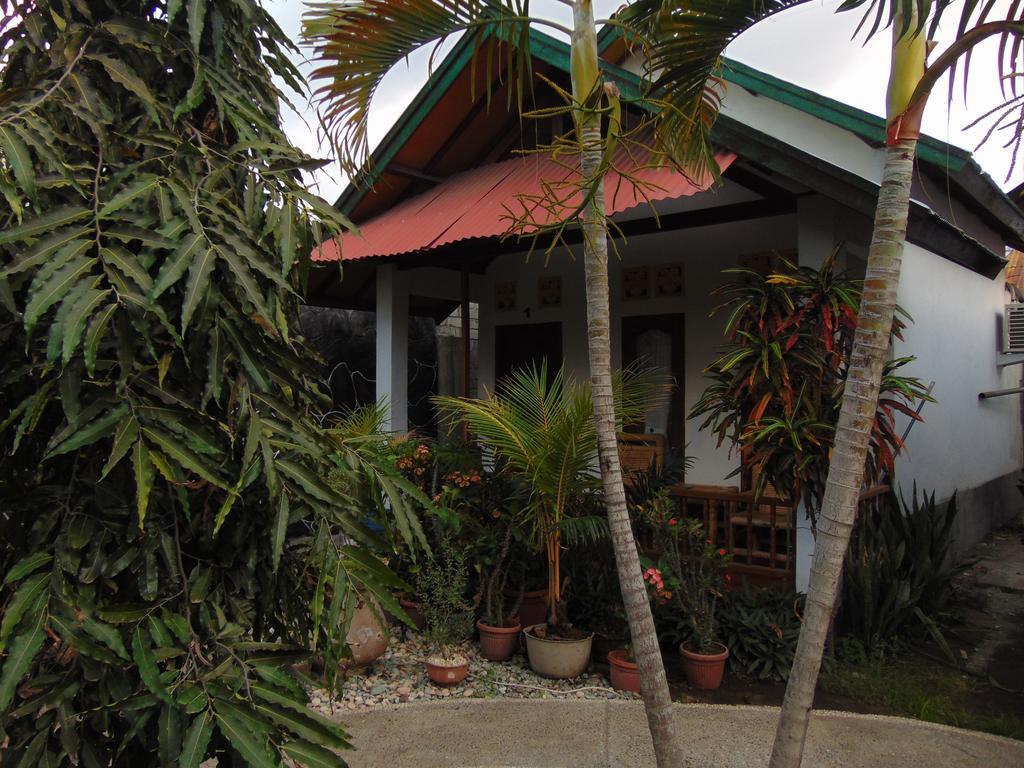 Santigi Homestay Gili Air Exterior photo