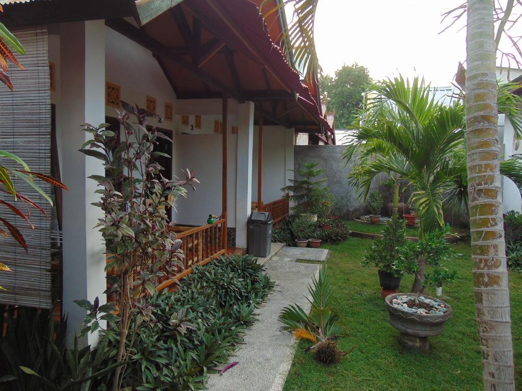 Santigi Homestay Gili Air Exterior photo